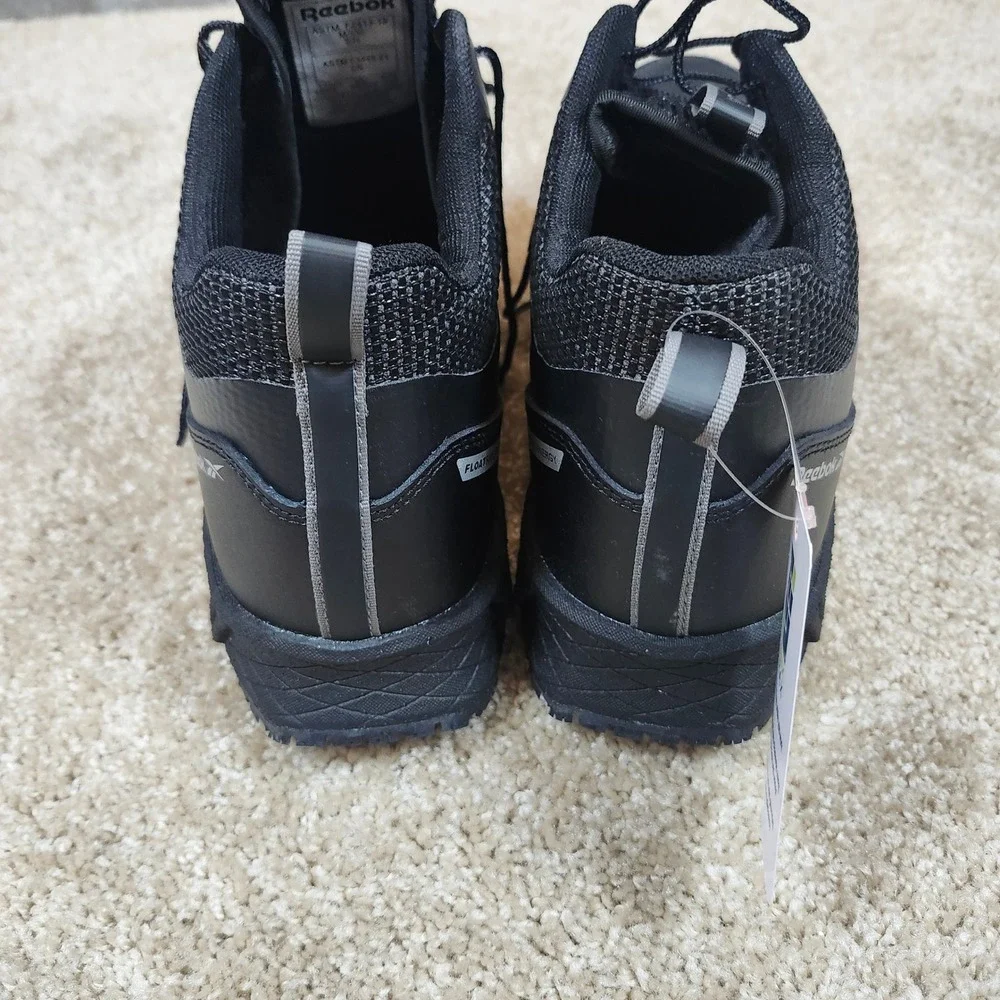 Reebok elevate your